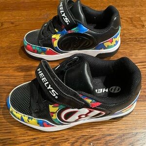 Heelys Pro X2 Kids' Black with Multi-Color Skate Shoes Size 3 Youth